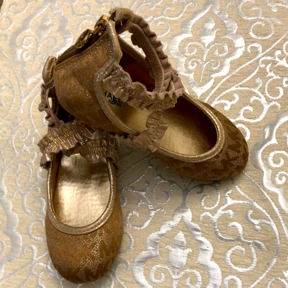 Michael Kors girls ballet flats